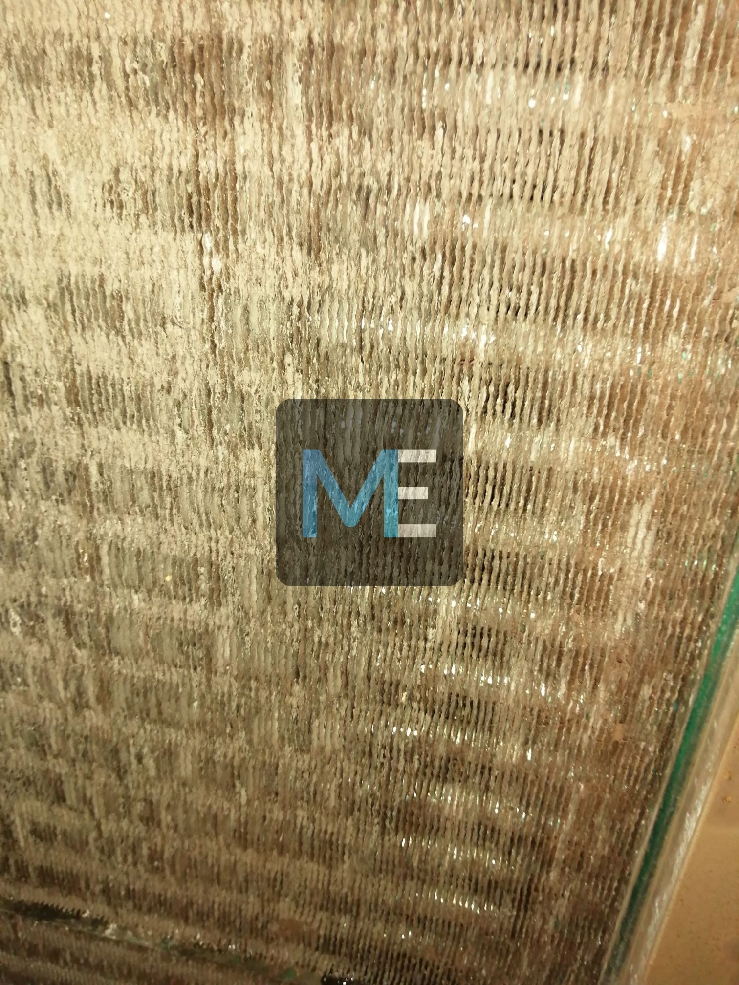 Cleaning of heat exchangers for air conditioning chambers