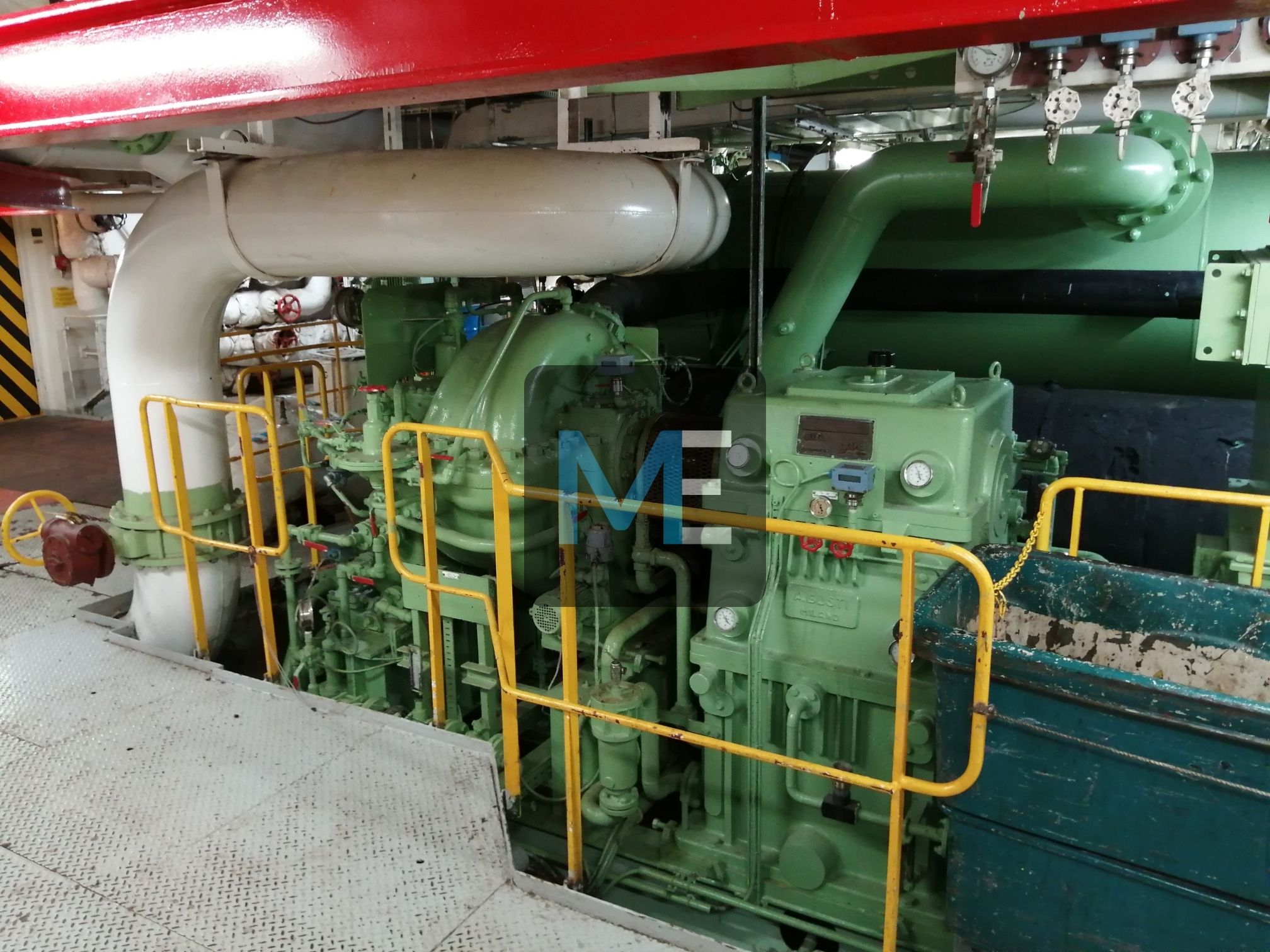 Centrifugal chillers Carrier 17 M