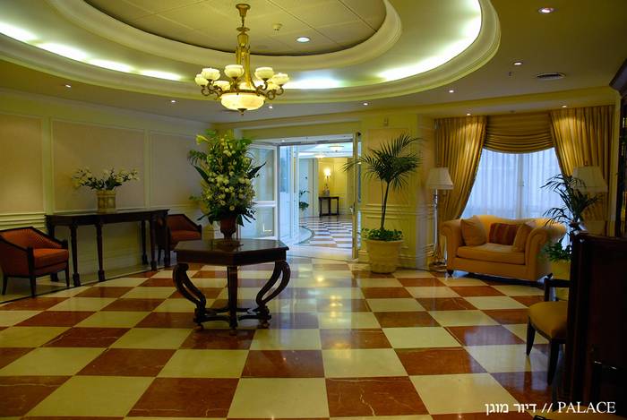 פאלאס-דיור-מוגן