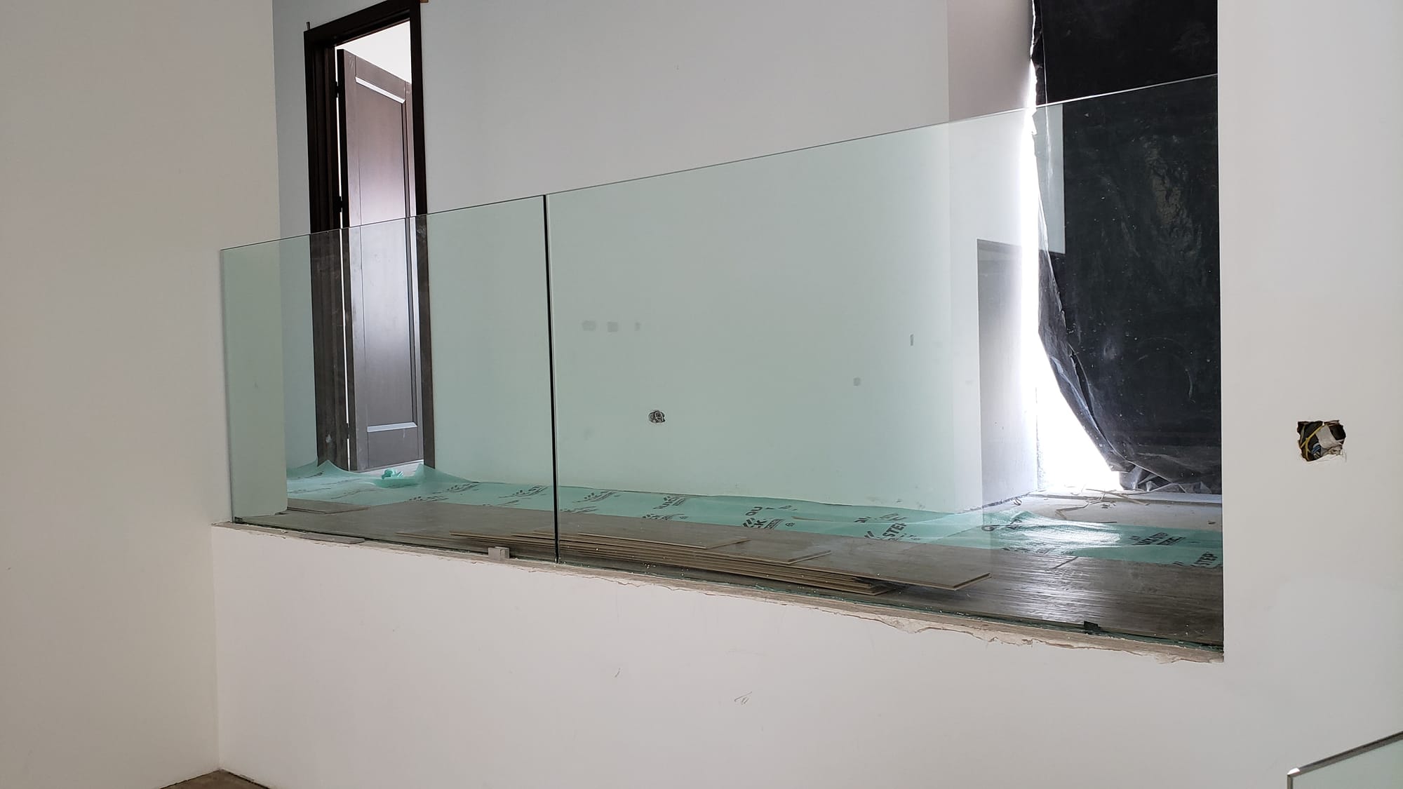 Pasamanos en vidrio templado