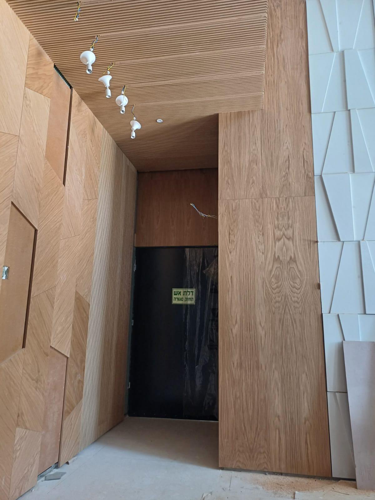 חיפוי קירות 