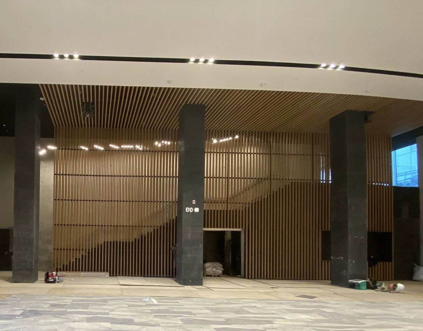 מחיצות תקרות עץ דקורטיביות 