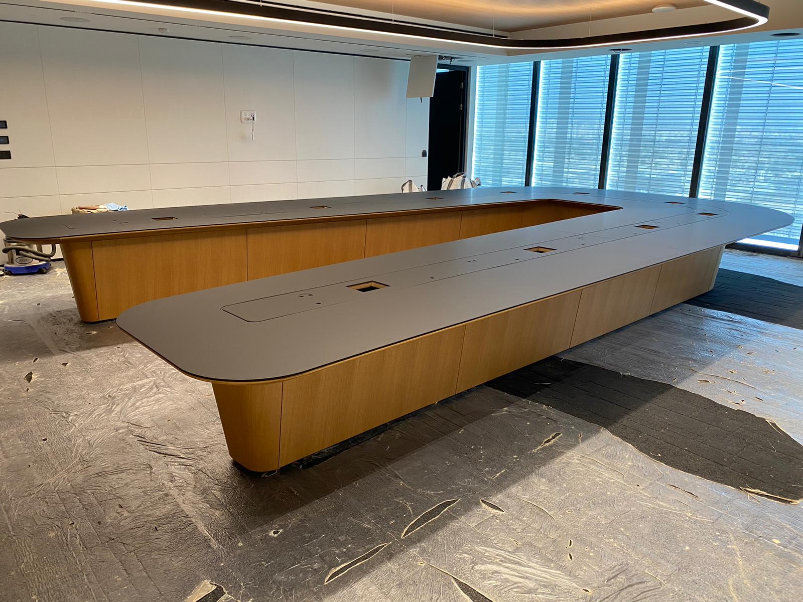 חדרי ישיבות 