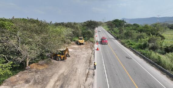 Presidenta Sheinbaum da banderazo de inicio a la ampliación de la carretera Macuspana-Escárcega: le estamos cumpliendo a Tabasco, afirma Javier May