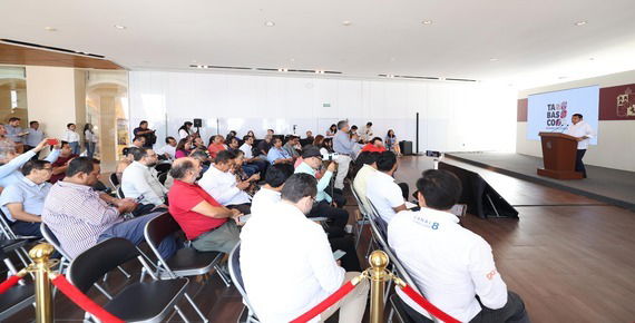 Gestiona Javier May ante Marina desazolve de ríos en Tabasco; reporta avances en proyecto de construcción del Puerto de Frontera y Tren Estación Chontalpa-Dos Bocas