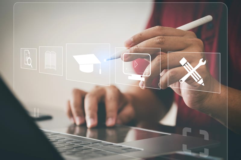 التأهيل والتدريب