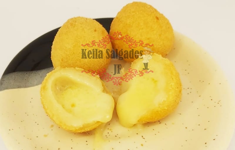 Bolinho de Queijo