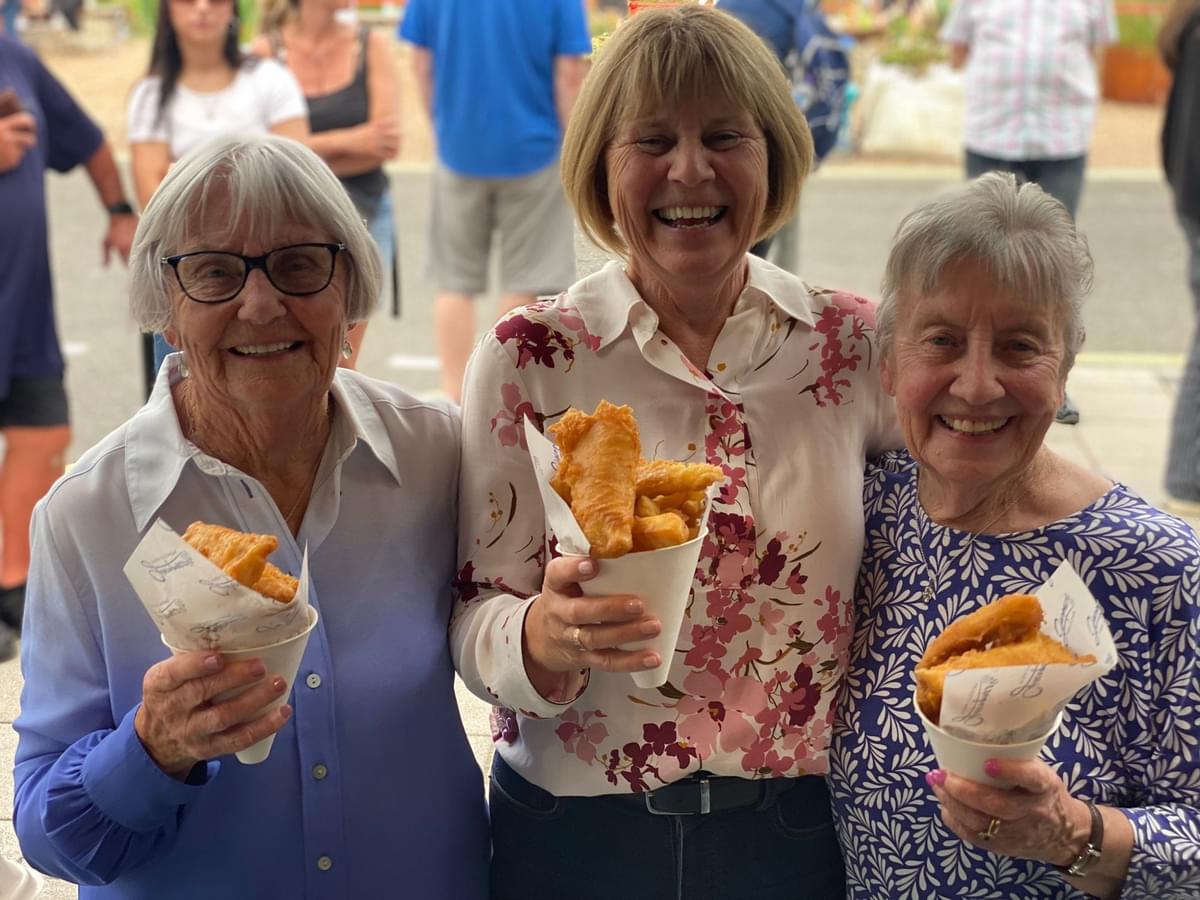 Three Queens at Giacopazzi's.