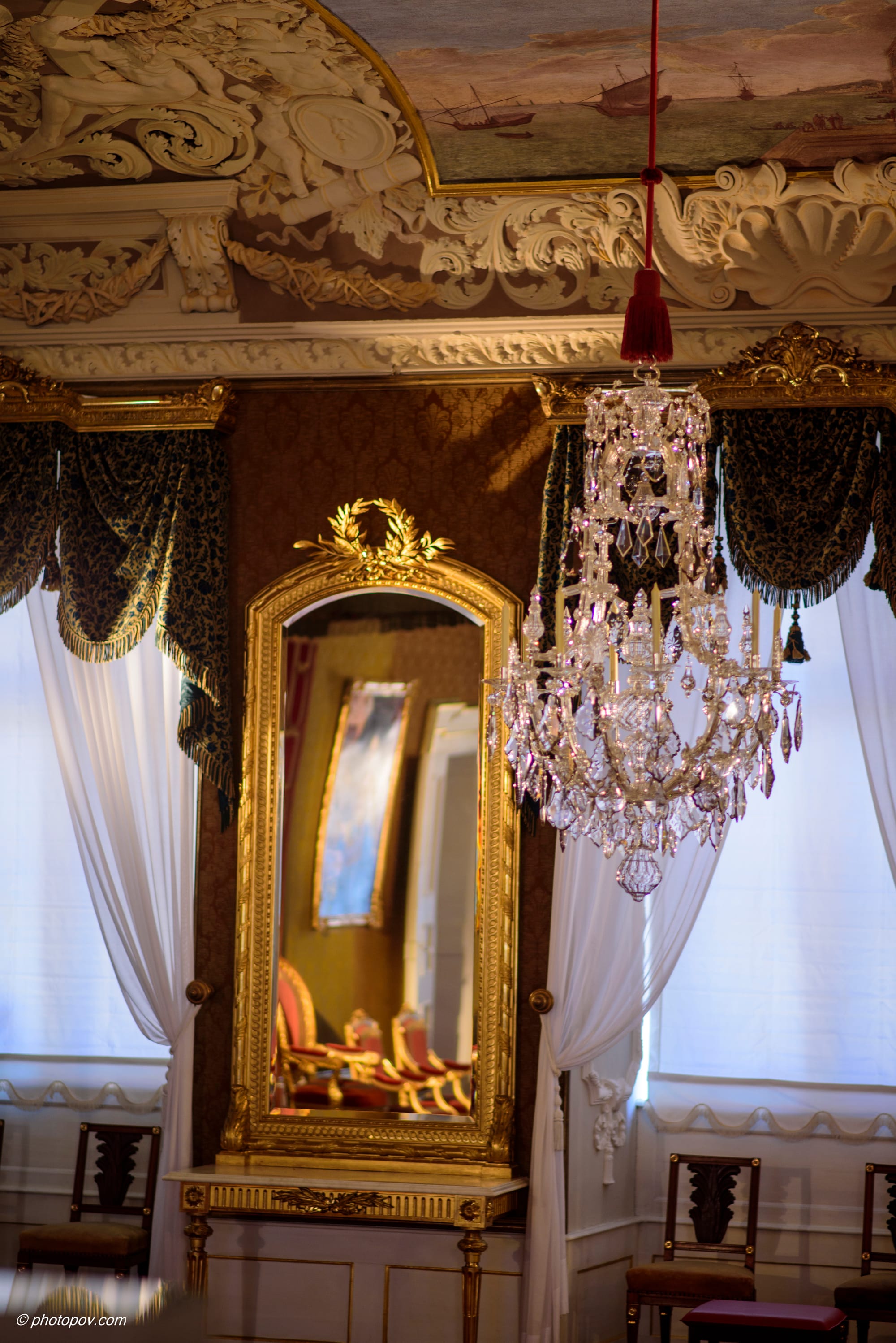 תמונות איכות מקוריות להדפסה בגדלים שונים, חלקן במהדורה מוגבלת. 