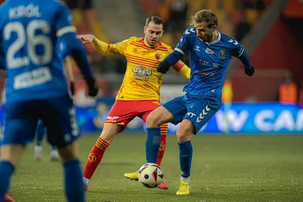 W sobotę o 17:30 Motor powalczy o kolejne ligowe punkty w Białymstoku z miejscową Jagiellonią. Gospodarze będą obchodzić „Święto Ultry”.