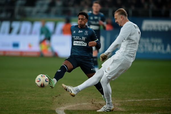 Czubak trafił po raz 15., ale Motor stracił zwycięstwo po błędzie Brkicia