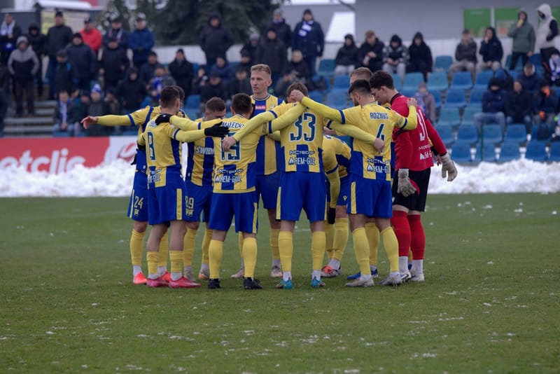 Już w sobotę o 12:00 przy ul. Sportowej w Świdniku Avia podejmie Naprzód Jędrzejów.