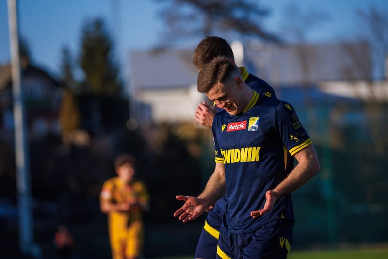 Avia walczyła do końca. Raków awansował po dogrywce