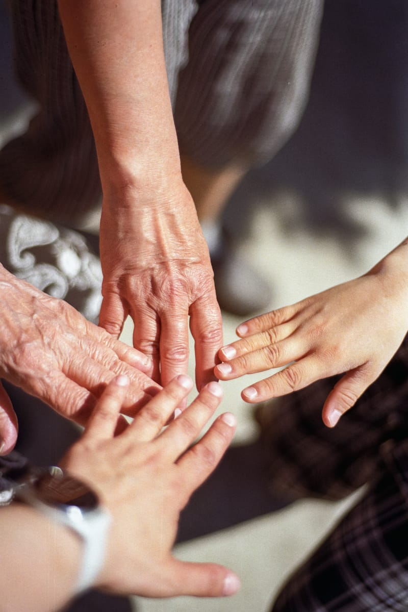 SKIN LONGEVITY - A SCIENCE-BASED PERSPECTIVE ON AGING WELL