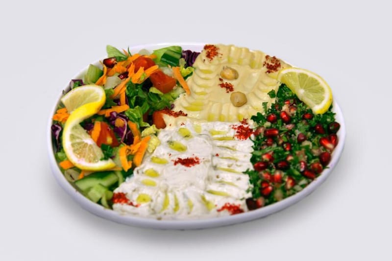 طبق مقبلات مشكل