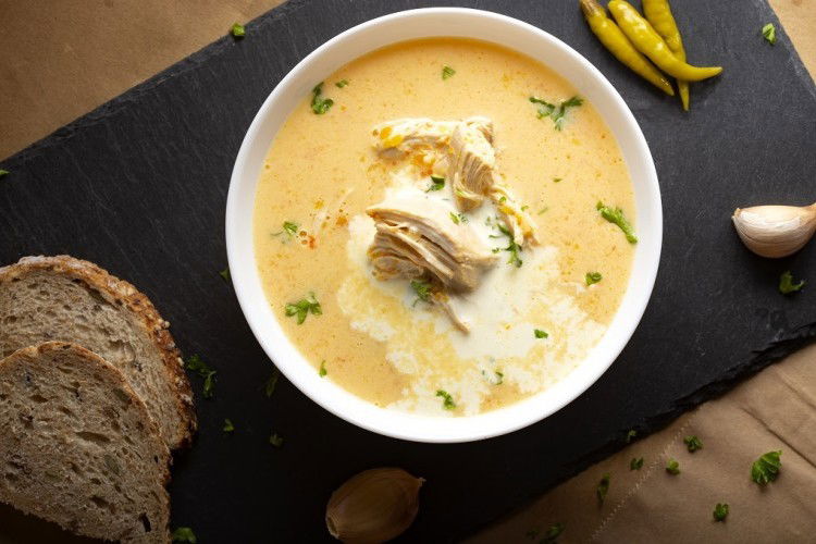 شوربة دجاج بالكريمه