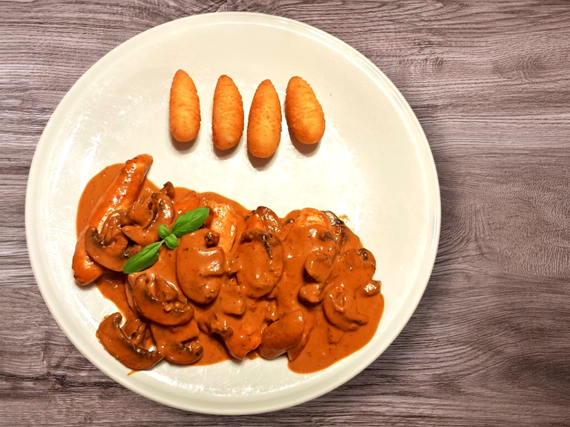 Poulet Stroganoff