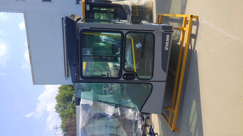 Custom Cabins for Engineering & Heavy Machinery