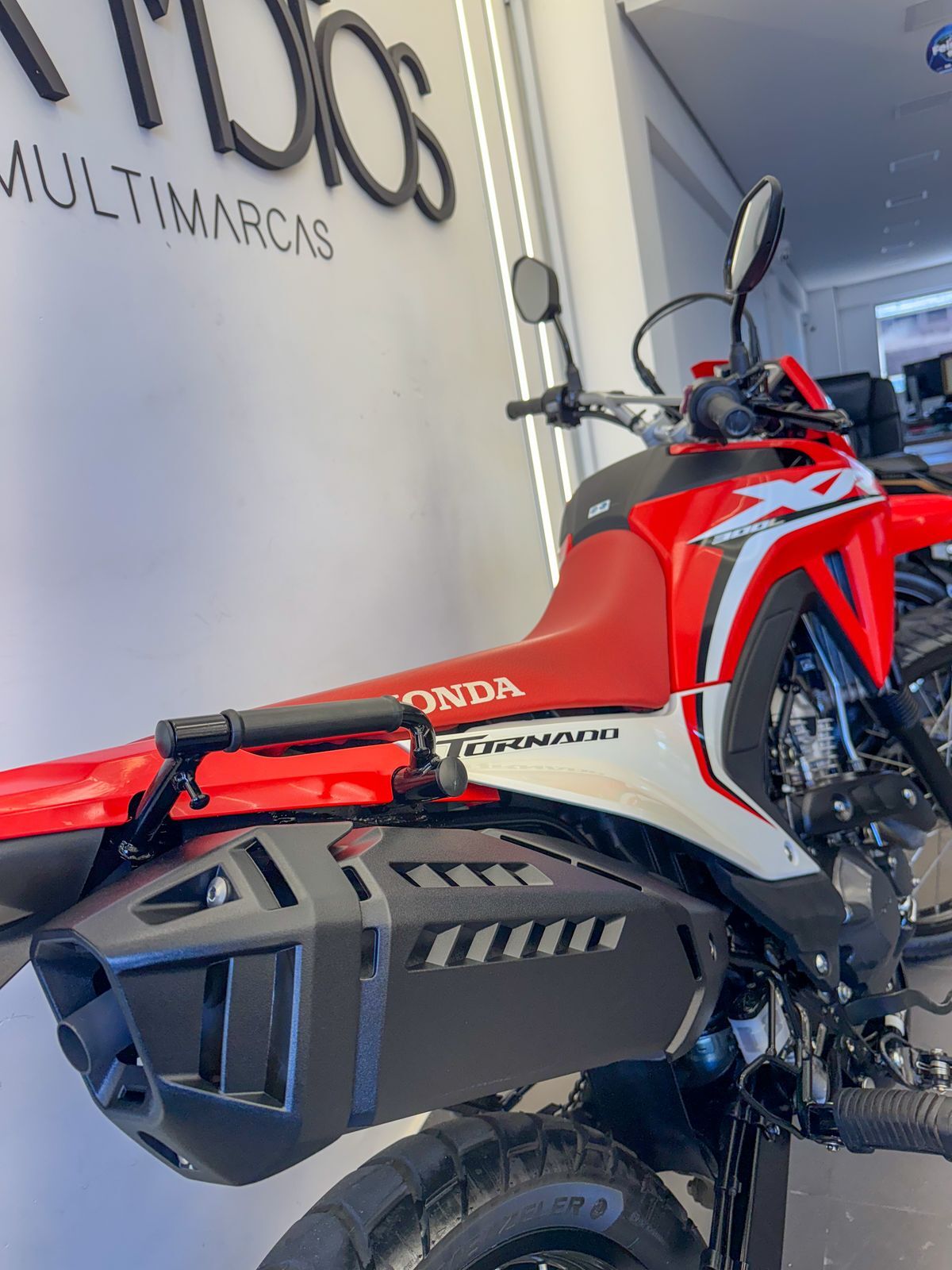 TORNADO NX 300 2025