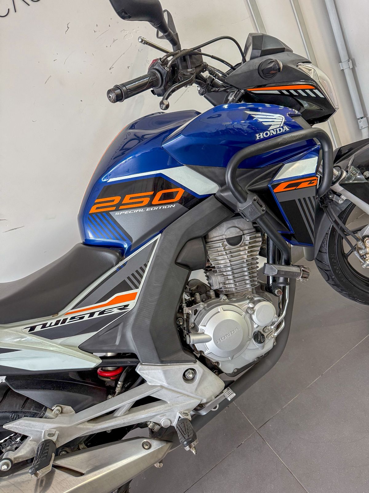 CB 250 CBS 2020