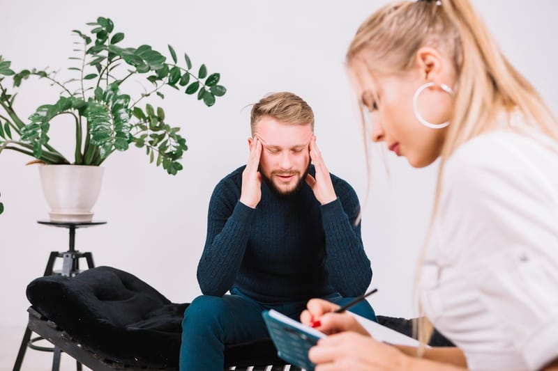 Therapist providing Free Online Counseling session