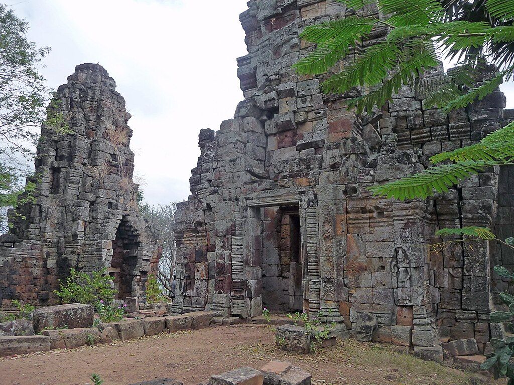 Wat Banan à Battambang : le petit Angkor Wat perché sur sa colline