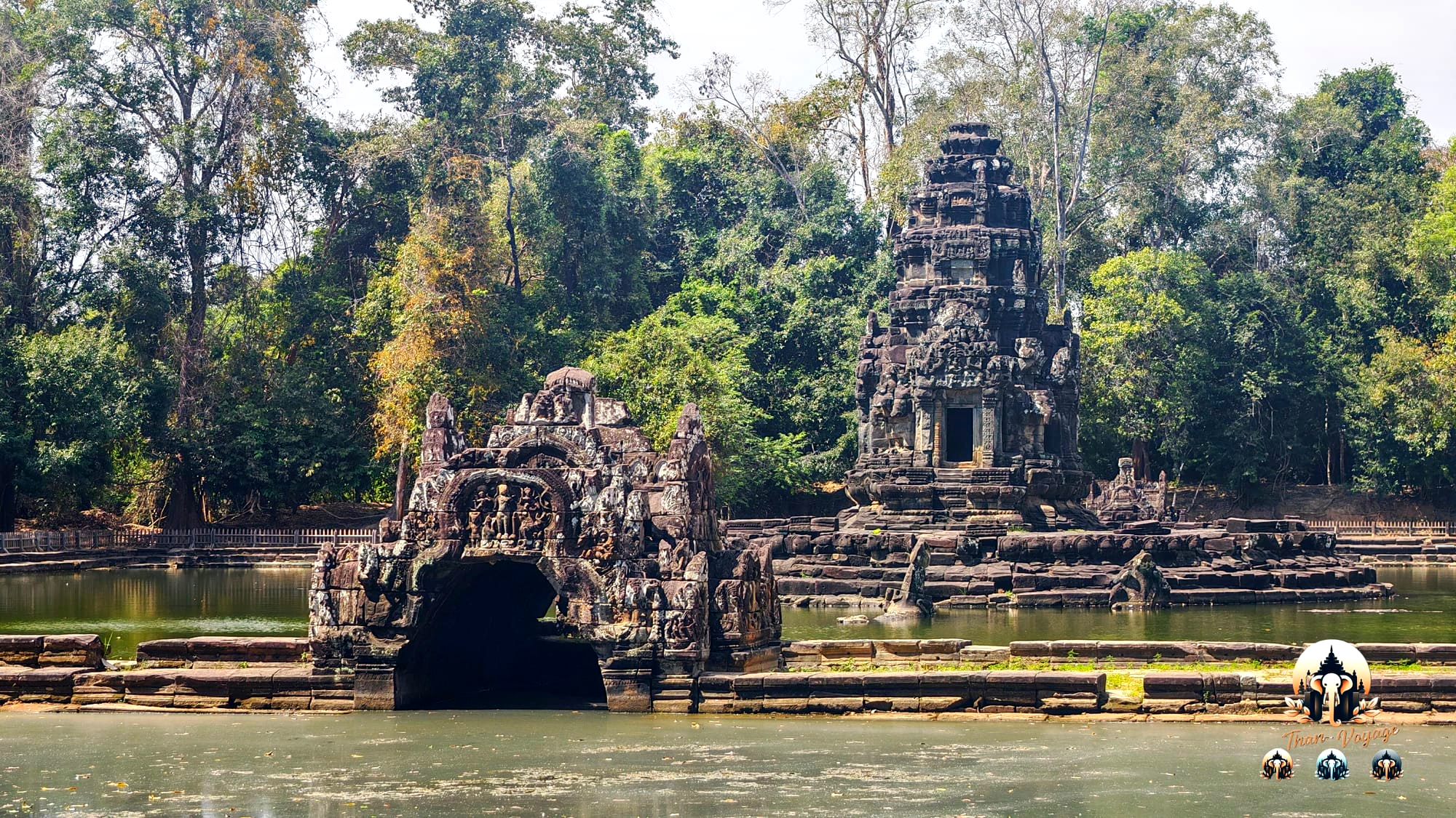 Neak Pean à Angkor : le temple de l’eau, des nagas et de la guérison
