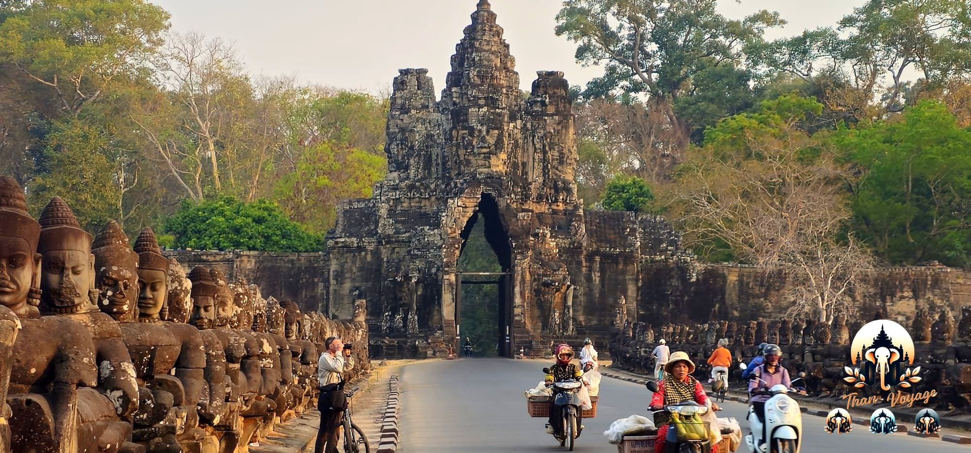Porte Sud d’Angkor Thom : l’entrée la plus célèbre de la cité royale