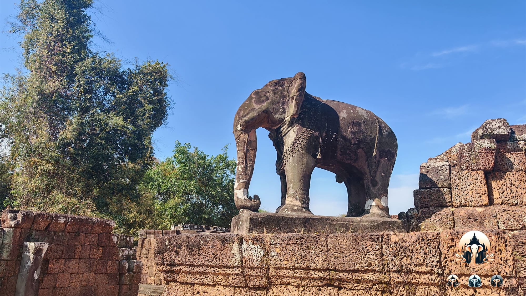 East Mebon à Angkor : le temple aux éléphants de pierre