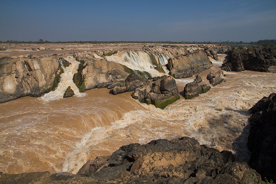 Chutes de Sopheat Mit sur le Mékong, près de la frontière entre le Cambodge et le Laos