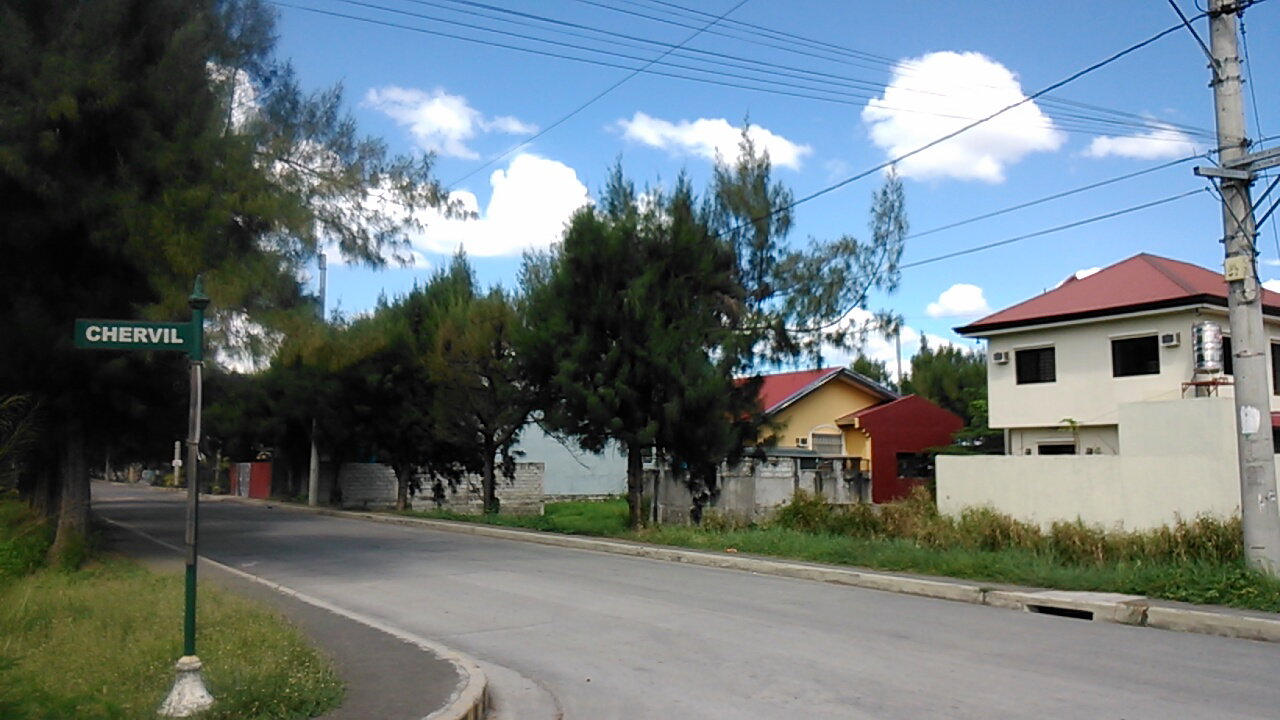 Greenwoods Executive Village