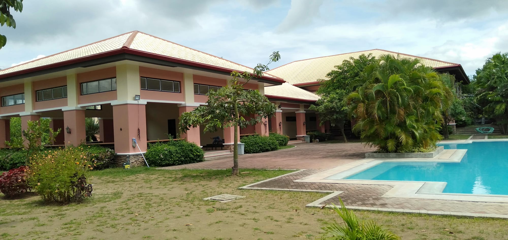 Grand Villas