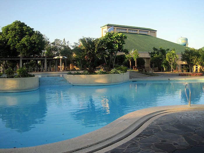 Metropolis Green Residential & Commercial Estate