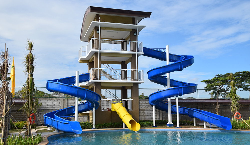 Saddle & Club Residential & Commercial Estate is located, des