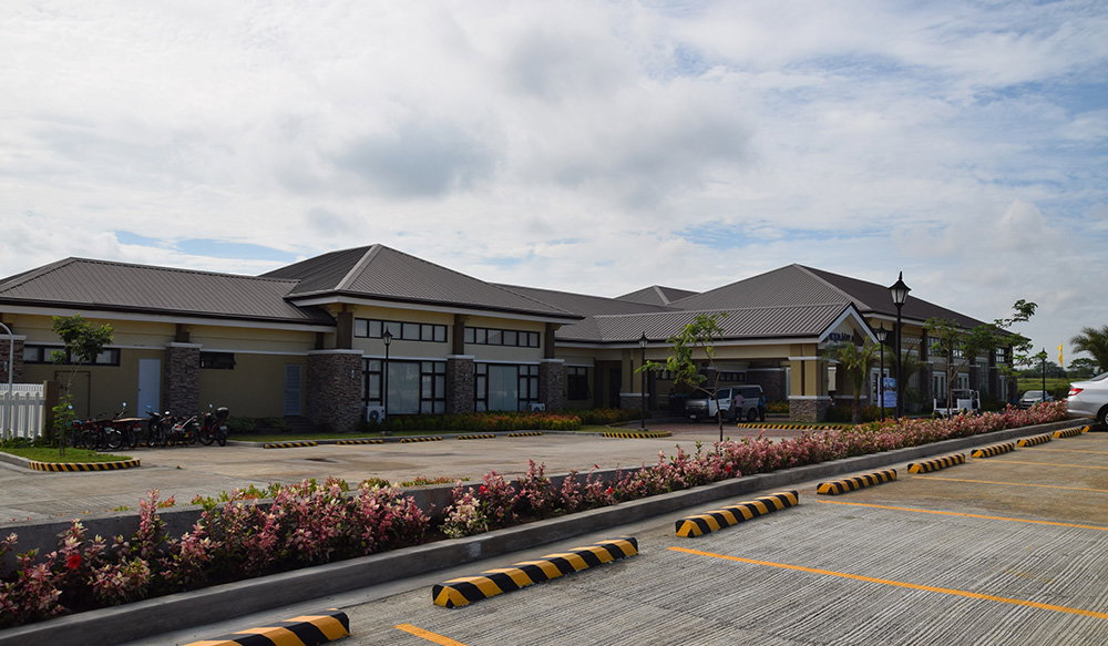 Saddle & Club Residential & Commercial Estate is located, des
