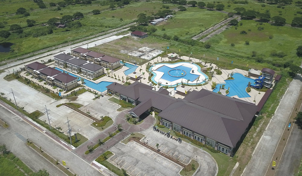 Saddle & Club Residential & Commercial Estate is located, des