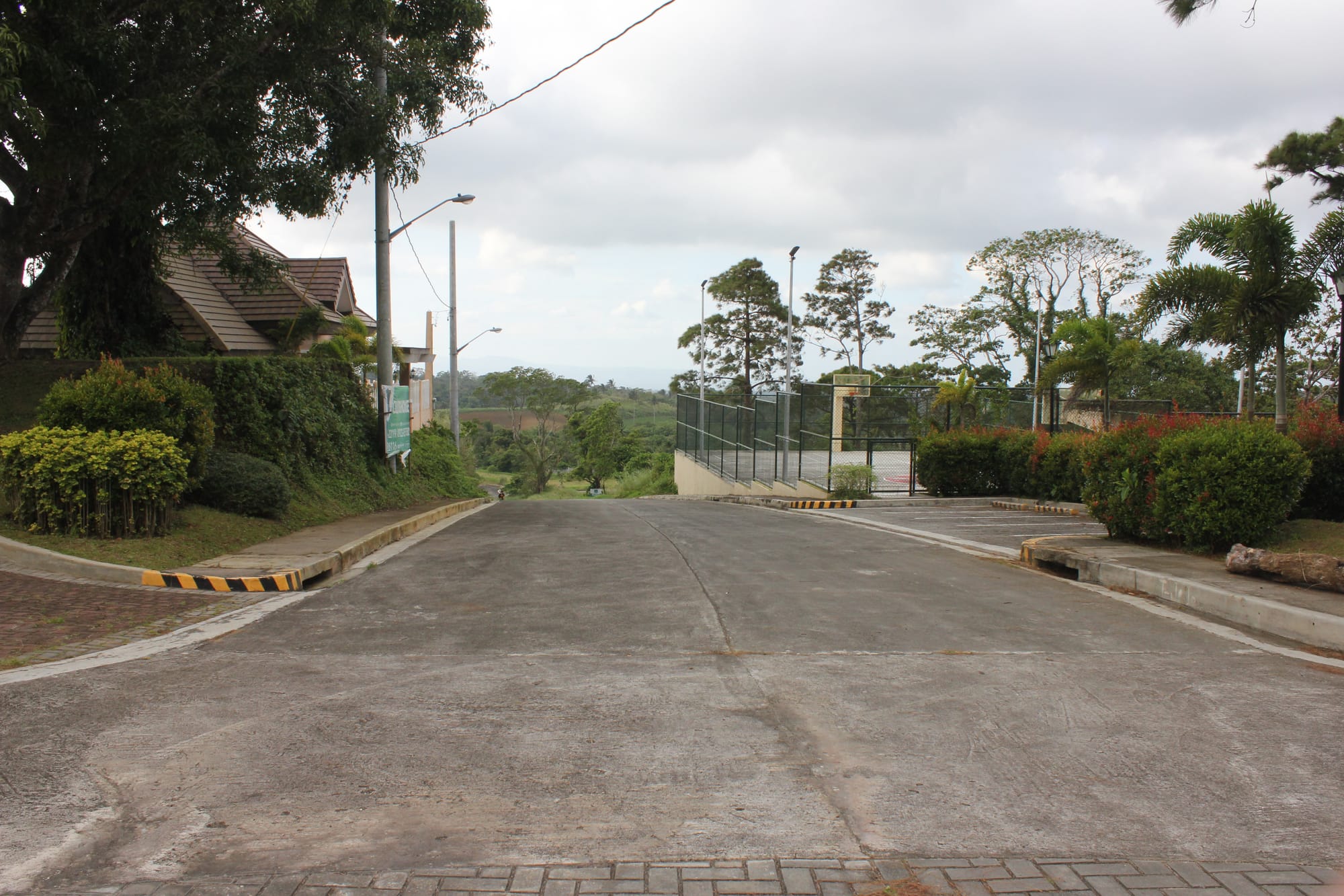 LUXURRE RESIDENCES - TAGAYTAY