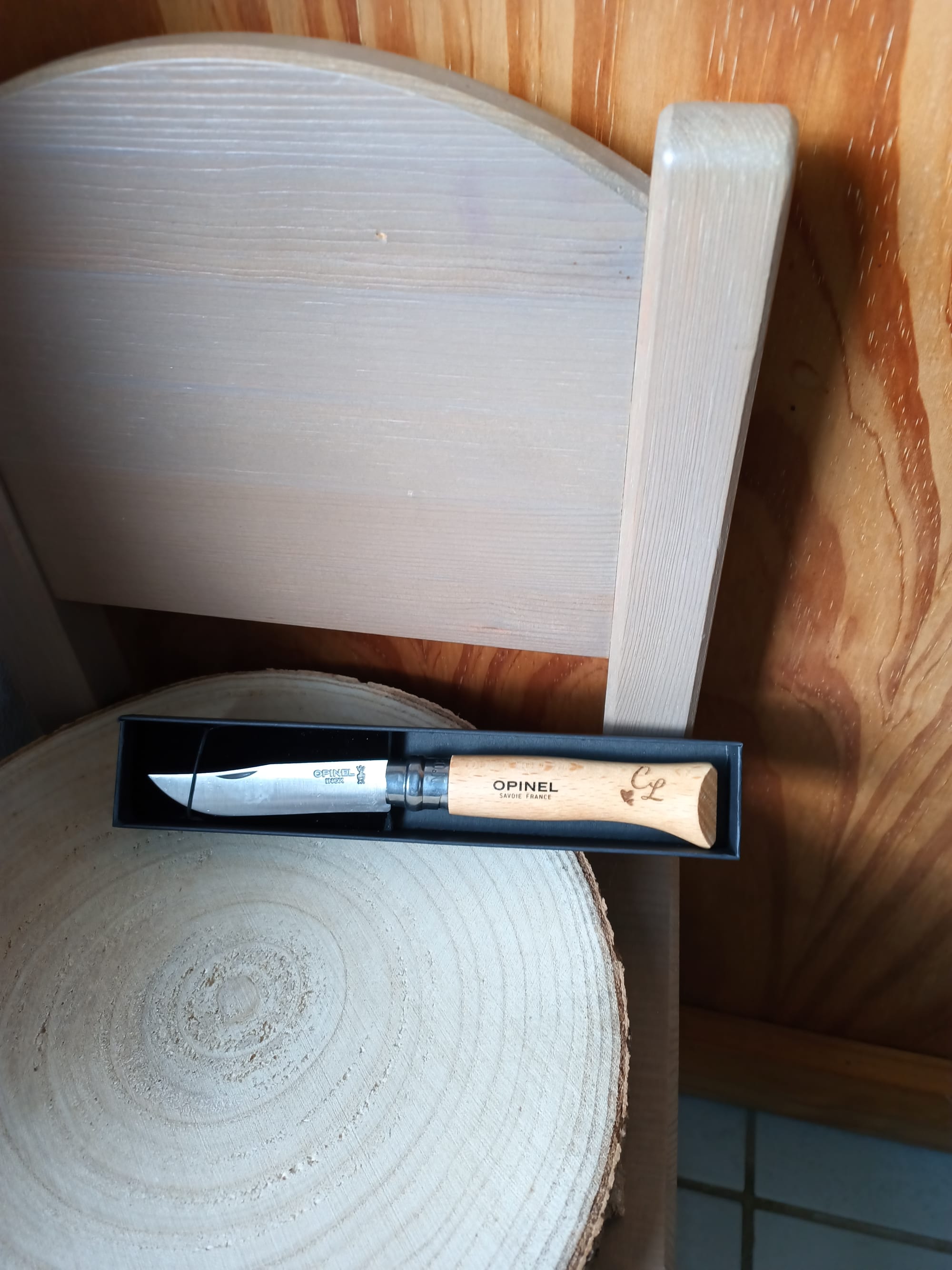 Couteau opinel N°8 personnalisé