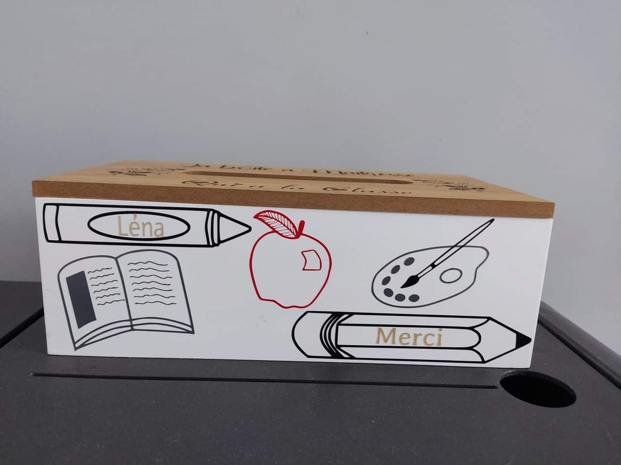 Boîte à mouchoirs personnalisée