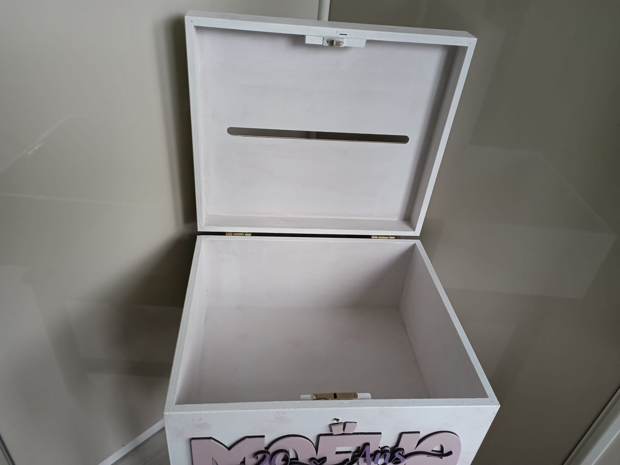 Urne en bois naturel personnalisé