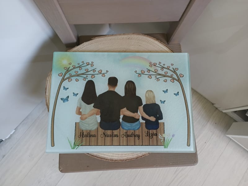 Planche à découper en verre personnalisée