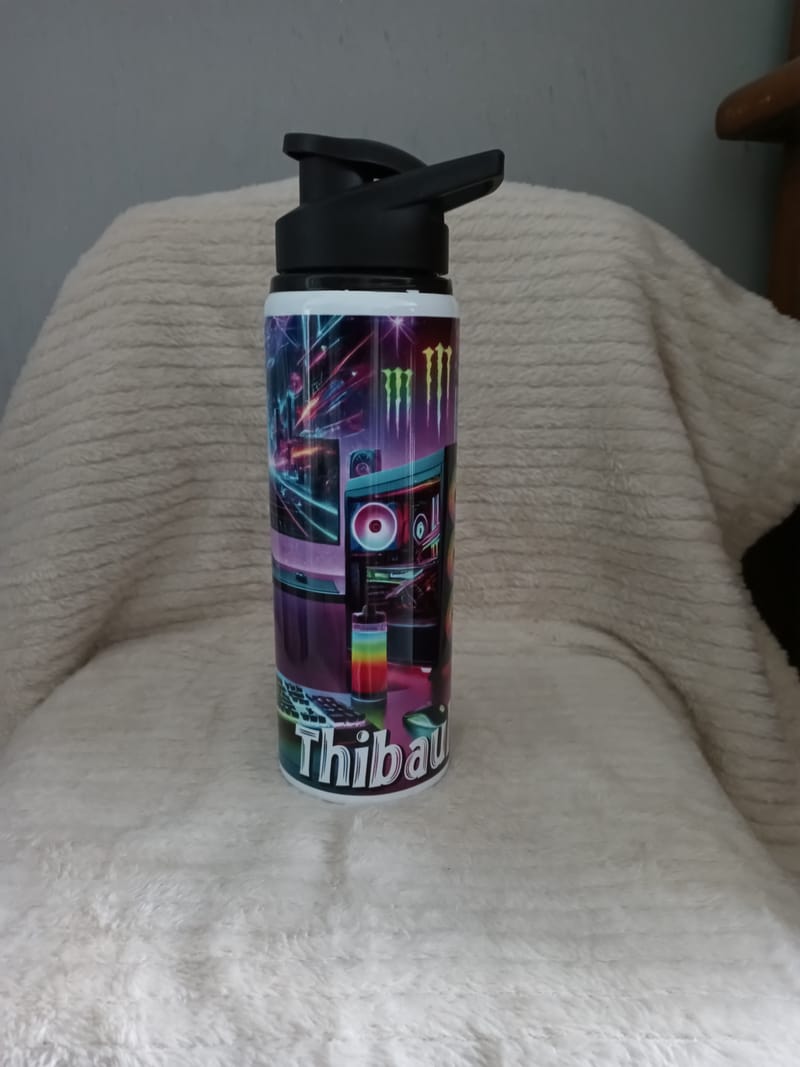 Gourde personnalisé avec motif et prénom de votre choix