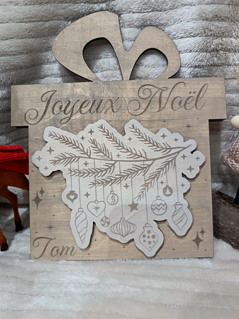 ET SI CETTE ANNÉE, VOUS OFFRIEZ UN CADEAU AUSSI ORIGINAL QUE PERSONNALISÉ ?