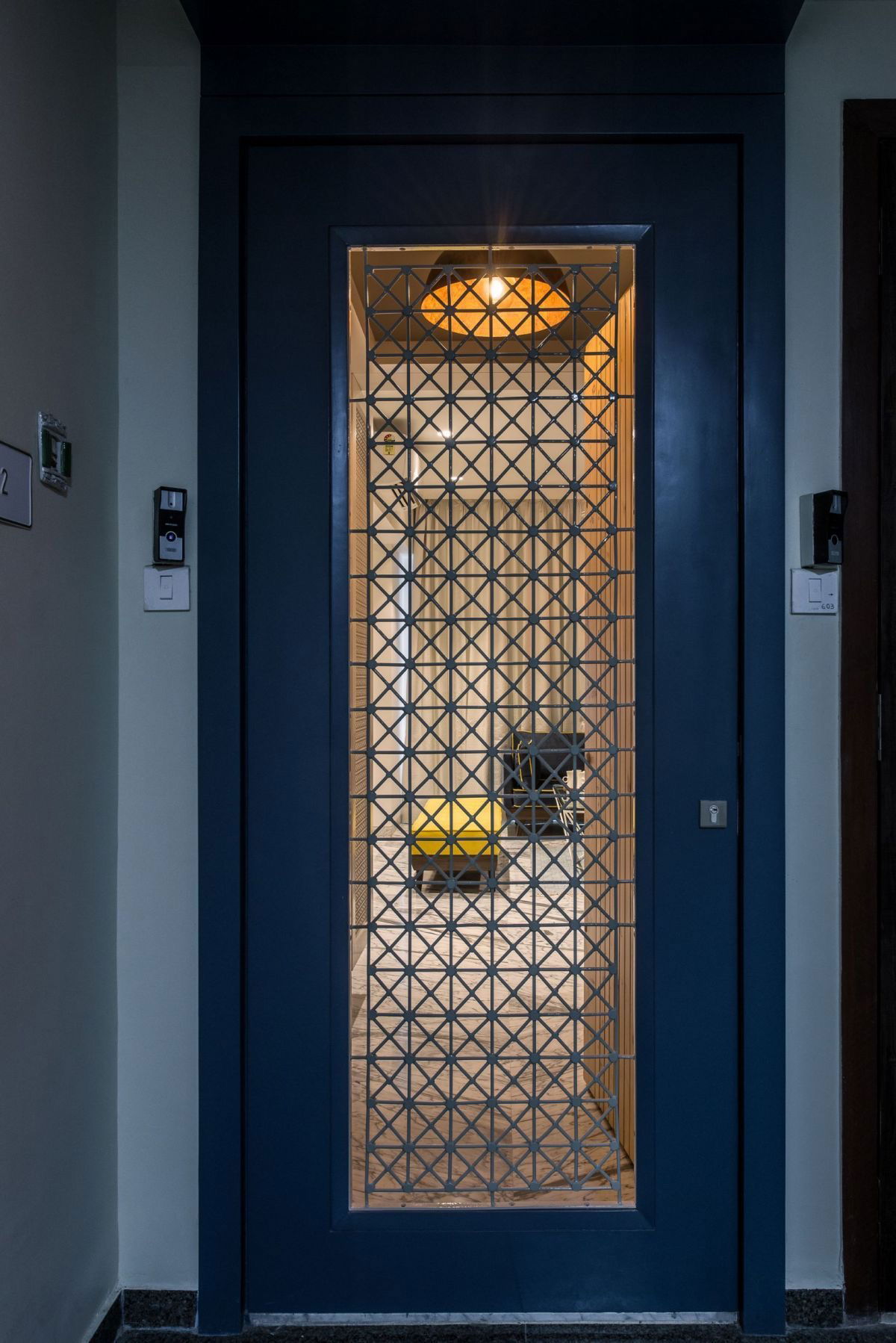 SAFETY DOOR