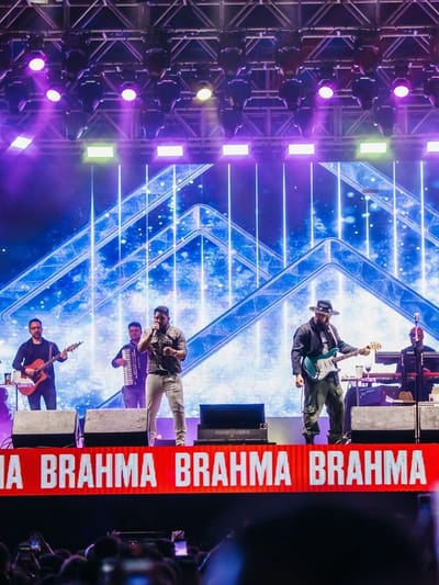 Montarias em touros e show histórico de Jorge & Mateus marcam a abertura do Franca Rodeo Music