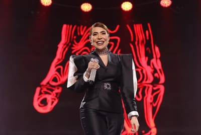 Naiara15: Naiara Azevedo debuta na carreira com gravação de audiovisual em São Paulo