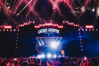 Caldas Country: festival revela talentos da música sertaneja