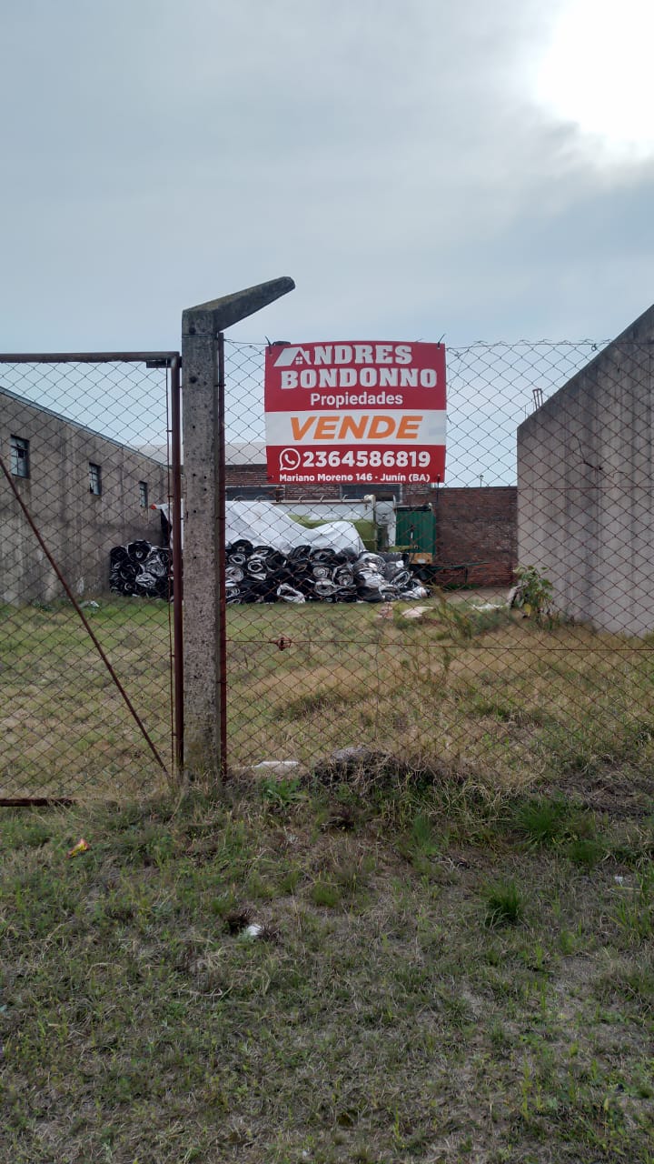 LOTE en calle Marcilla, a metros de Mayor López