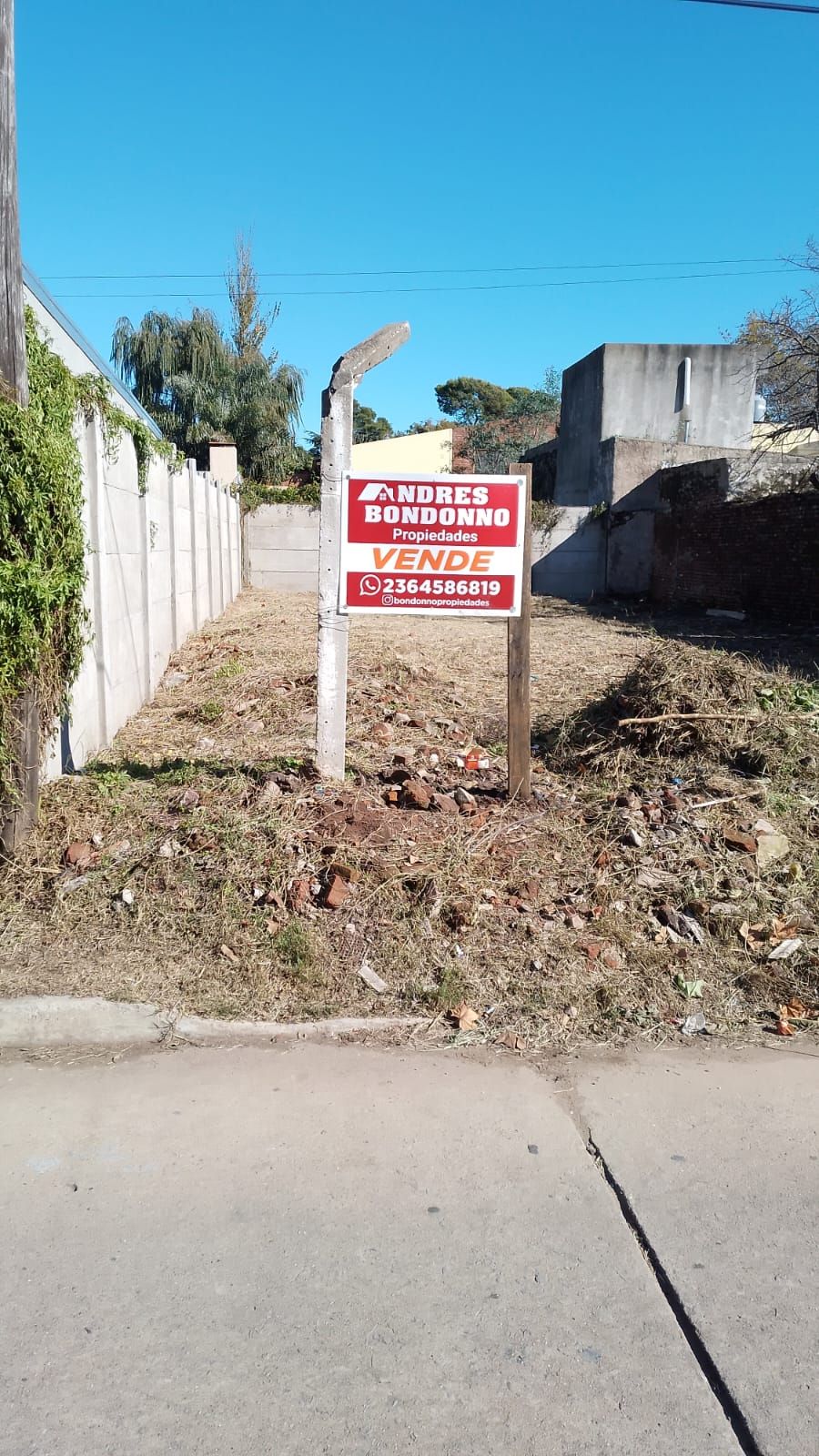 LOTE en calle necochea a mts de Avenida Alvear