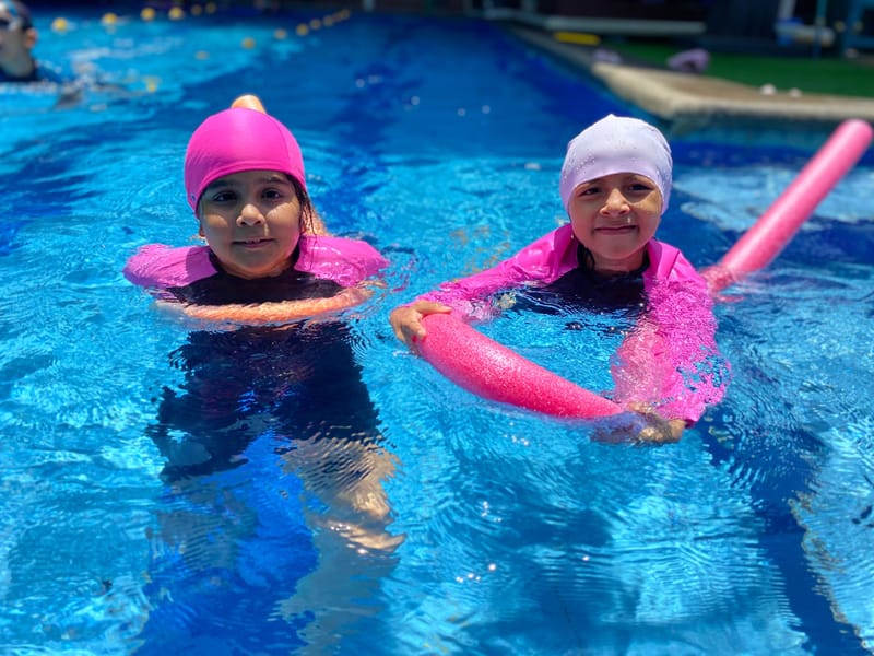 Natación